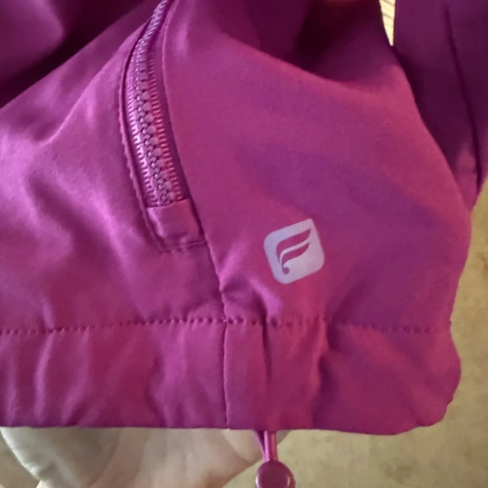 **✨ Fabletics Women’s Magenta Zip-Up Track Jacket - Size M ✨** - Picture 4 of 5